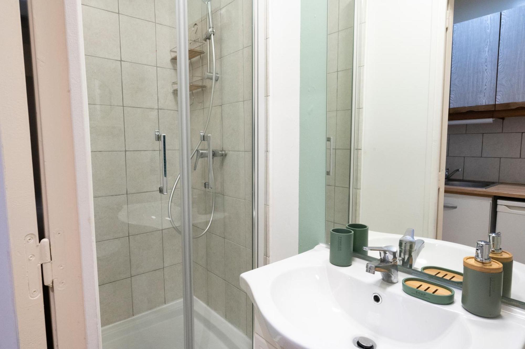 Appartamento The Nice Place Proche Paris Et Disney Neuilly-sur-Marne Esterno foto